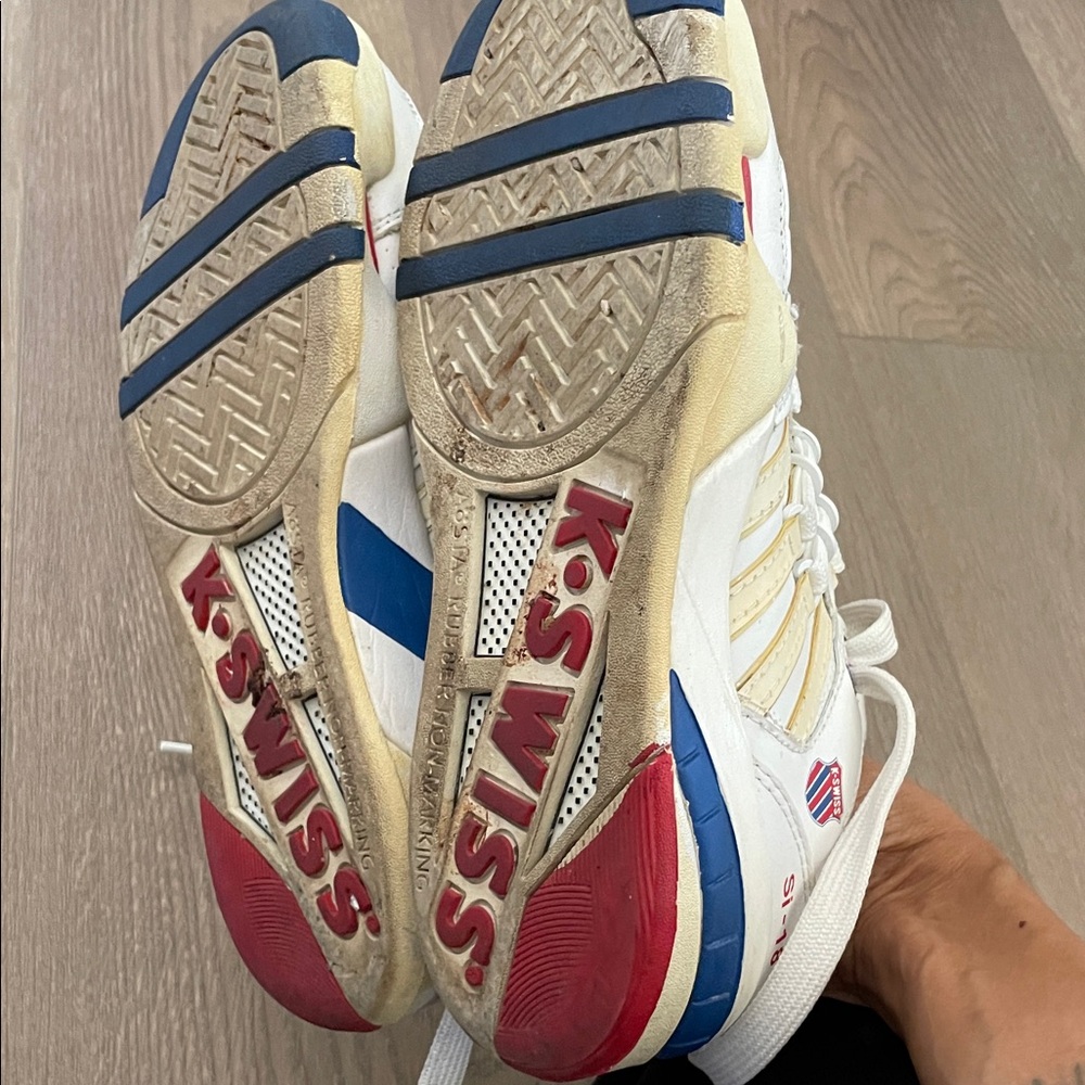 K-Swiss White and Red Sneakers - Picture 12 of 12